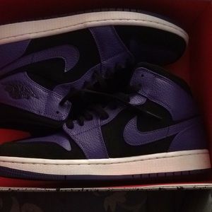 Jordan 1 Mid Purple/Black